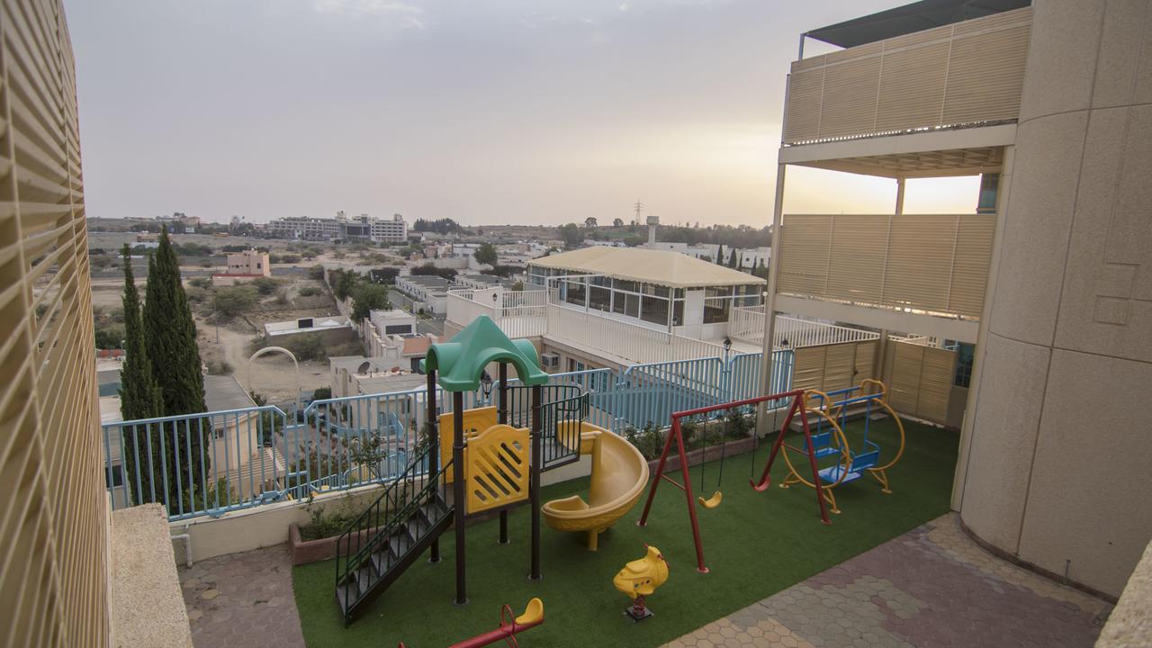 Seven Garden Alhada Suites Al Hada Exterior photo